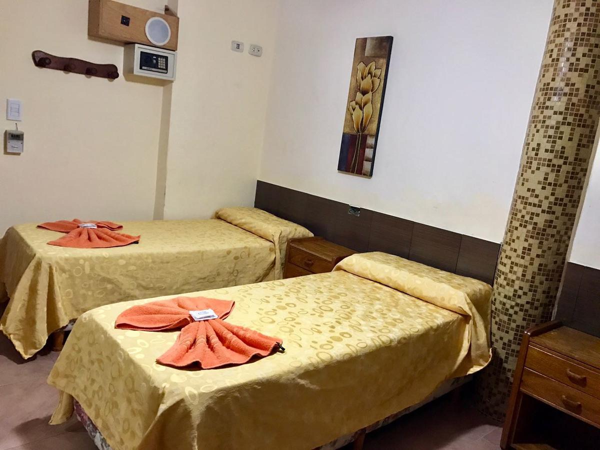 Hotel Suenos Ла-Плата Екстер'єр фото